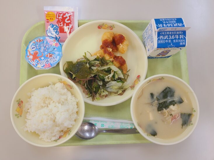 海と魚を味わい、未来を考える特別給食「海彩給食」🐟